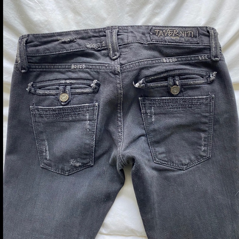 Taverniti Distressed Black Low-Rise Jeans, 27